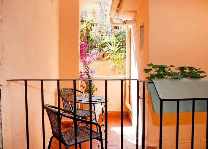 Apartament Monti With Charming Terrace Rzym