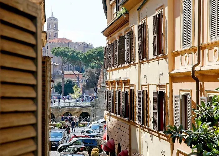 Monti With Charming Terrace Apartament *